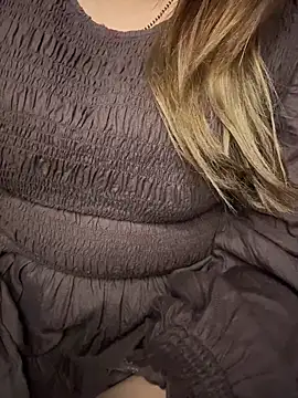 butterflyslay online show from March 5, 4:36 pm