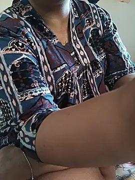 butterflyslay online show from June 25, 11:15 am