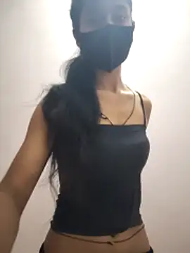 Snapshot of jaanvi-Rani chatting on May 25, 12:49 am jaanvi-Rani online show from May 25, 12:49 am