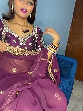 Snapshot of Sweet-priyaa chatting on July 31, 3:39 am Sweet-priyaa online show from July 31, 3:39 am