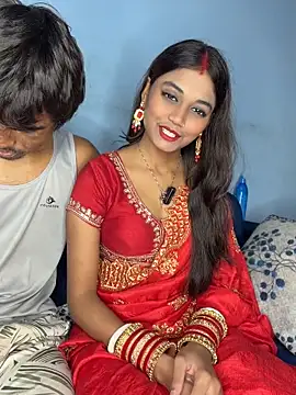 Snapshot of Sweet-priyaa chatting on August 5, 2:03 am Sweet-priyaa online show from August 5, 2:03 am