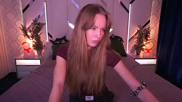 MollyyMayy online show from January 6, 9:24 am