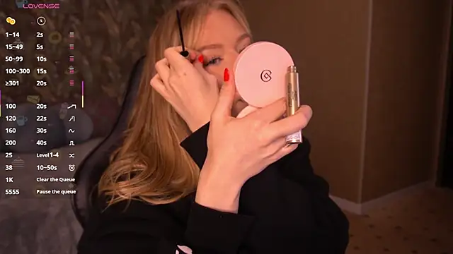 MollyyMayy online show from June 6, 2:49 am