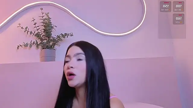kylie river online show from May 31, 1:51 pm