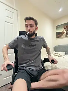 Juliann69Ramiro online show from March 31, 9:37 pm