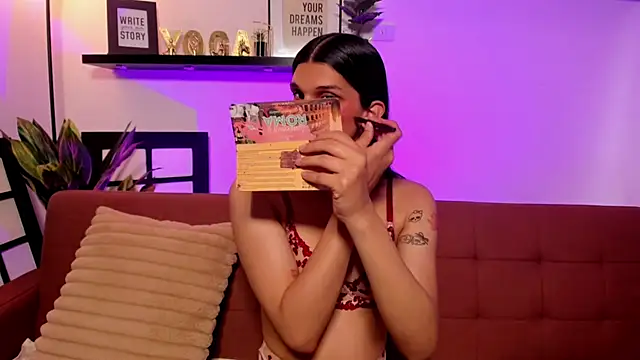 Bianca baldwin  online show from June 7, 10:02 pm
