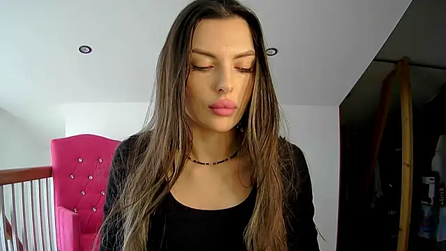 Addisonadore online show from March 3, 7:47 am