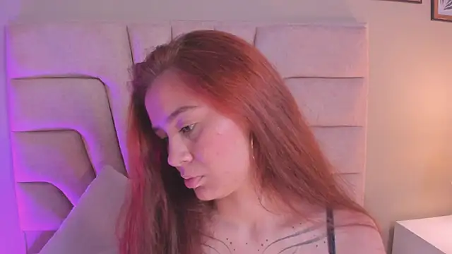 Amelia Saenz  online show from July 10, 7:38 pm