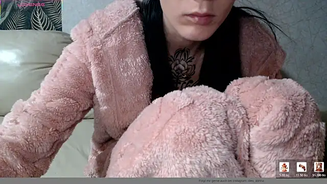 dein traumchen online show from February 22, 9:24 pm