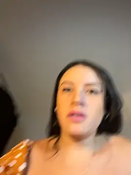 Lena-Williamss online show from May 2, 8:30 am