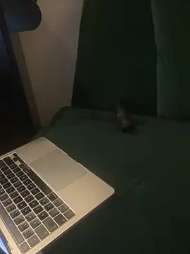 RedPepper- online show from February 9, 5:50 pm