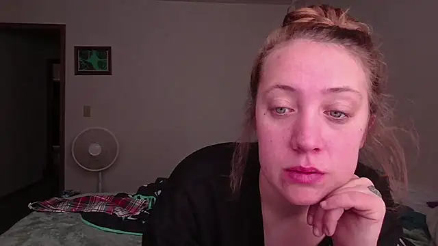 dixielover1229 online show from December 22, 3:20 pm