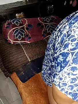 Desi bhabhi299 online show from December 16, 5:12 am