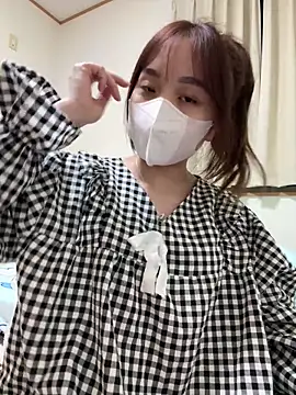 Baby22223 online show from March 12, 1:06 pm