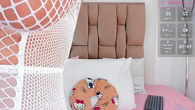 emily rivas  online show from February 9, 11:36 am