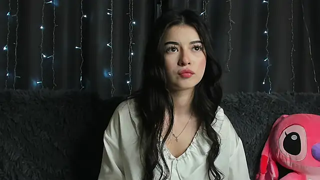 Snapshot of LisaColee chatting on June 21, 5:59 pm LisaColee online show from June 21, 5:59 pm