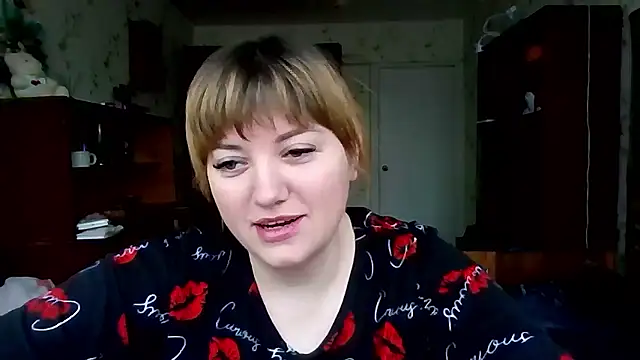 swett girll online show from January 9, 12:19 pm