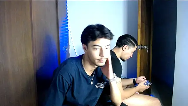 top jax1 online show from January 14, 4:51 am