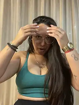 Soy maiaa4 online show from February 8, 3:43 am