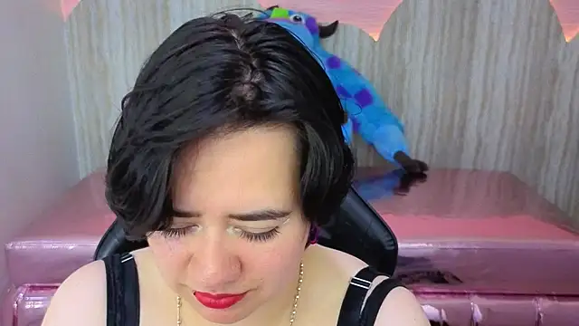 samythomas t online show from February 11, 7:52 pm