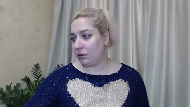 sweetpussy13 online show from December 14, 7:29 am
