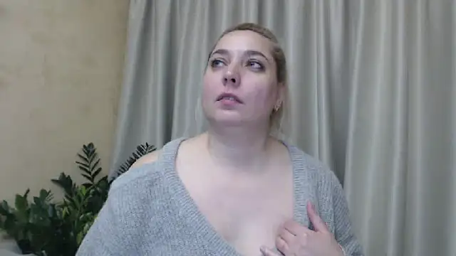 sweetpussy13 online show from December 14, 10:34 am