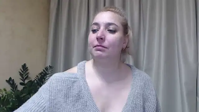 sweetpussy13 online show from February 8, 7:04 am