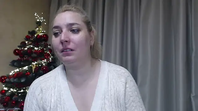 sweetpussy13 online show from December 19, 6:20 am