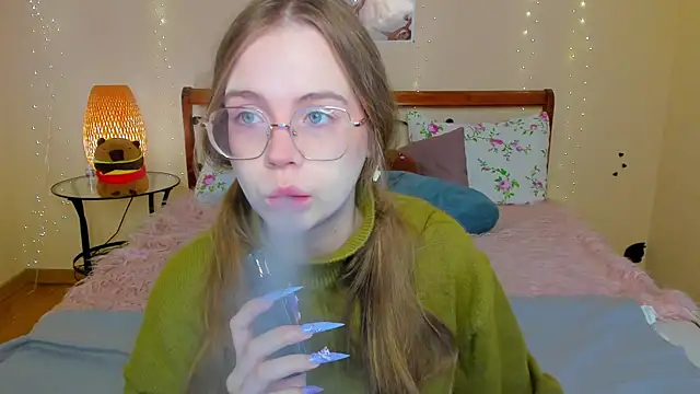 miya soft online show from May 7, 1:44 am