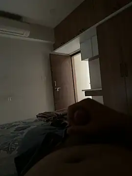 sam07422 online show from March 17, 7:55 am