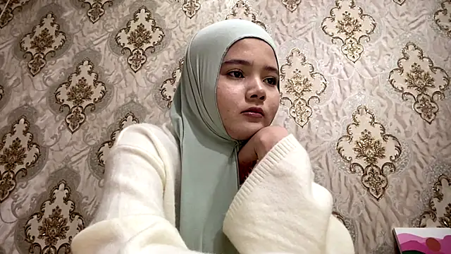 Snapshot of Katepleaurxo chatting on December 19, 12:45 pm Katepleaurxo online show from December 19, 12:45 pm