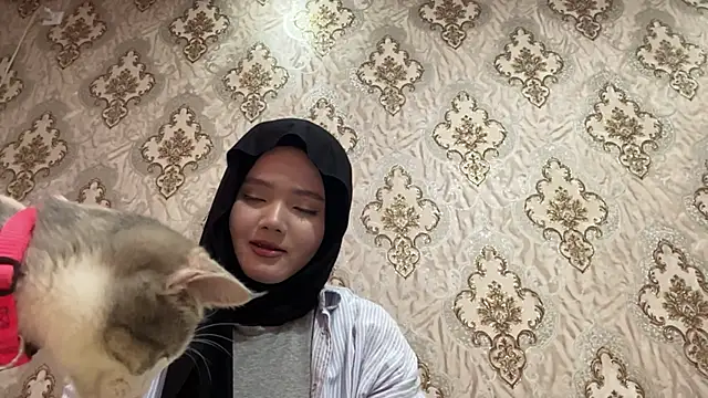 Snapshot of Katepleaurxo chatting on February 17, 11:40 am Katepleaurxo online show from February 17, 11:40 am