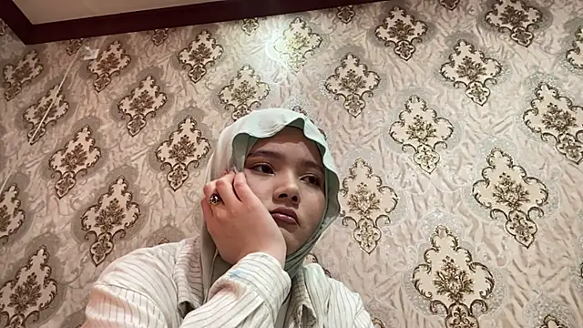 Snapshot of Katepleaurxo chatting on February 19, 7:37 am Katepleaurxo online show from February 19, 7:37 am