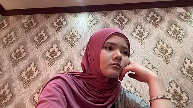 Snapshot of Katepleaurxo chatting on March 13, 5:47 am Katepleaurxo online show from March 13, 5:47 am