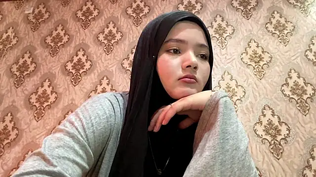 Katepleaurxo online show from May 7, 5:13 am