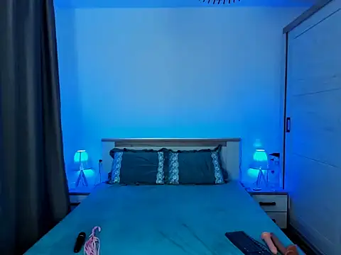 Snapshot of MistressKarla1 chatting on December 15, 9:19 pm MistressKarla1 online show from December 15, 9:19 pm