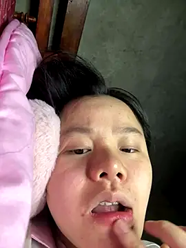 leo-kitty online show from January 9, 7:33 am