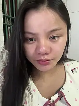 leo-kitty online show from May 2, 3:28 pm