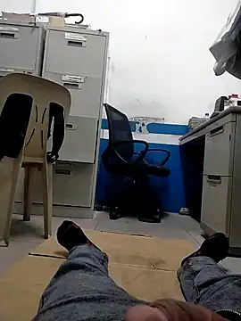 Snapshot of Mega3928 chatting on December 16, 5:29 pm Mega3928 online show from December 16, 5:29 pm