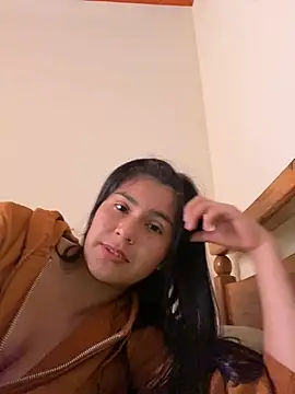 kangomez19 online show from March 12, 4:24 pm