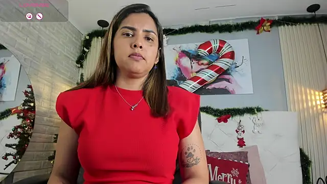 scarletbaker   online show from January 5, 7:06 pm