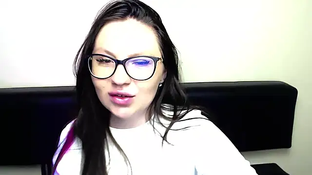 LiliaErmi online show from May 15, 9:16 am