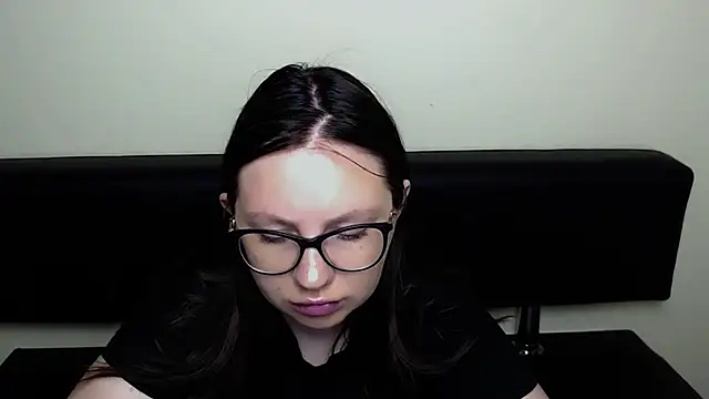 LiliaErmi online show from May 27, 6:43 am