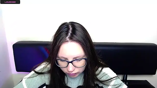 LiliaErmi online show from June 2, 6:59 am