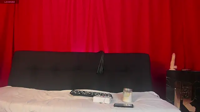 Jacky-wolf1 online show from July 1, 8:19 pm