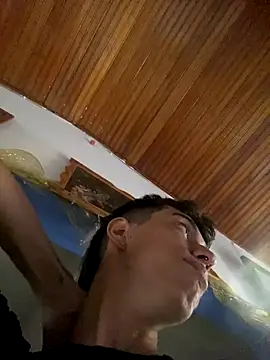 Juan Gomezz26 online show from January 5, 9:40 pm