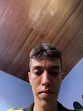 Juan Gomezz26 online show from February 23, 10:07 pm