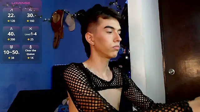 Juan Gomezz26 online show from June 4, 10:38 pm