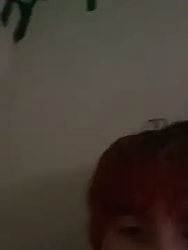 Snapshot of Z3roo666 chatting on December 17, 1:11 am Z3roo666 online show from December 17, 1:11 am