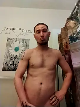 Snapshot of sexywhitedick@xh chatting on December 18, 12:55 pm sexywhitedickxh online show from December 18, 12:55 pm